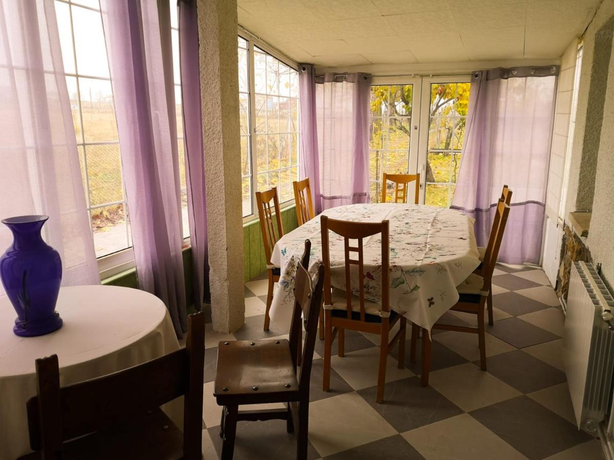 Agradable Casa Con Jardin: Casasola Βίλα San Cristóbal de Segovia Εξωτερικό φωτογραφία